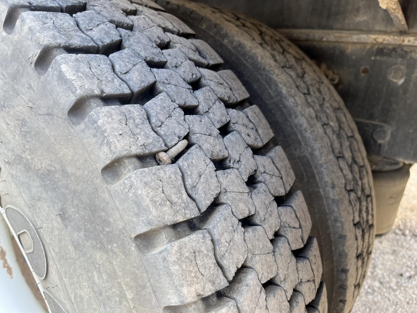 ./imagenes/INVOICE/2019/17385/PIPA PARA AGUA FREIGHTLINER M2 (12).JPG